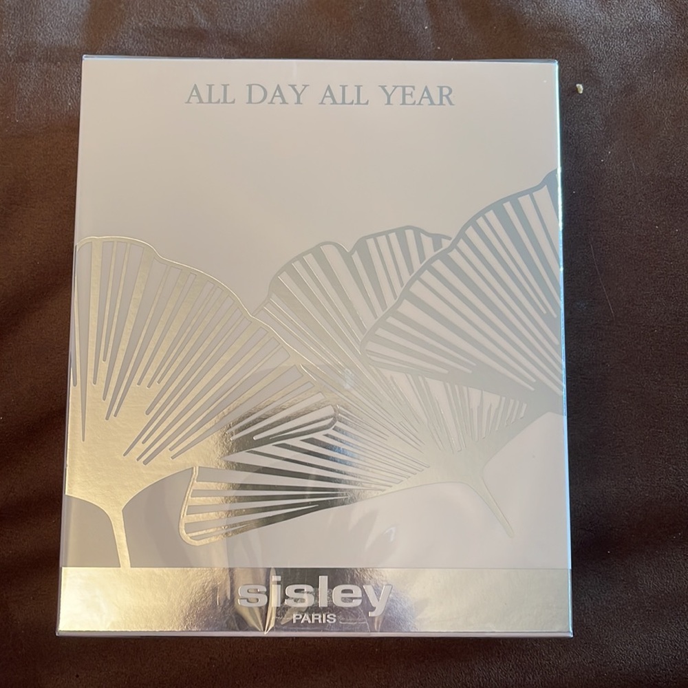 Sisley All Day All Year Anti Aging new in box sealed - Picture 2 of 7
